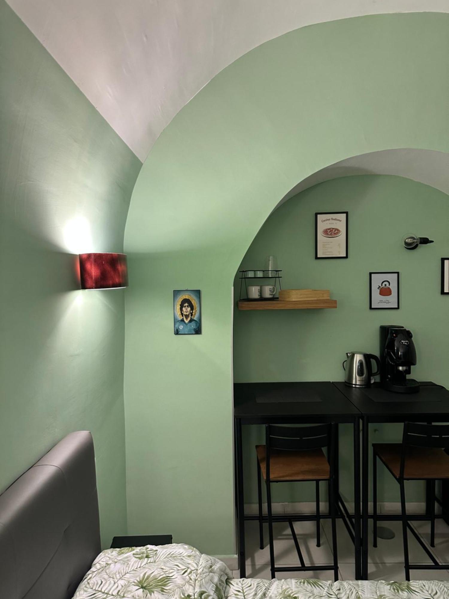 Casa Carmeli Bed and Breakfast Napoli Esterno foto